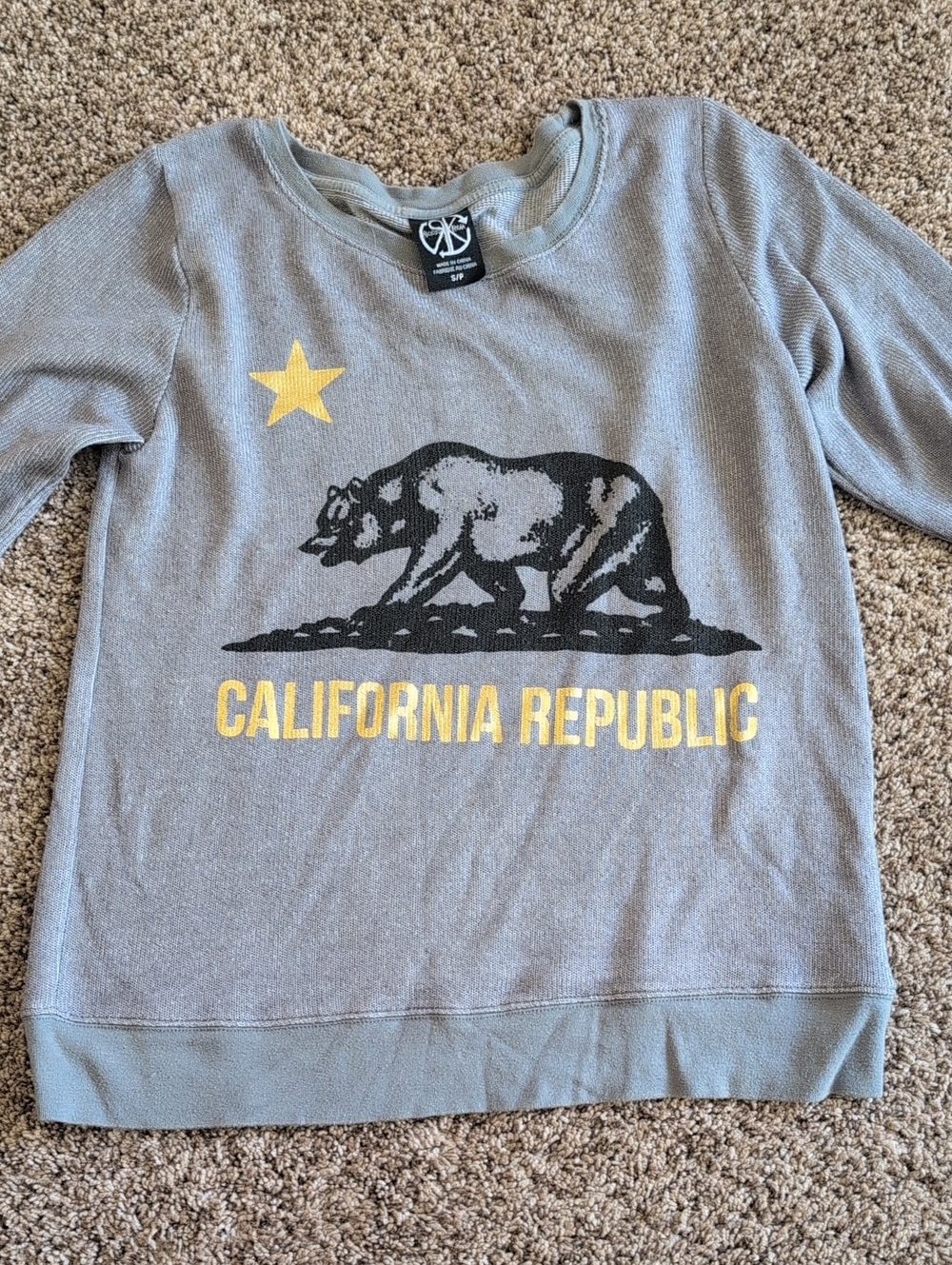 California Republic Sweatshirt - Gray with Yellow Star